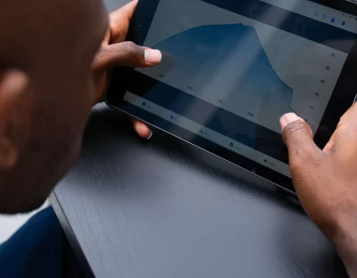 business growth dashboard tablet